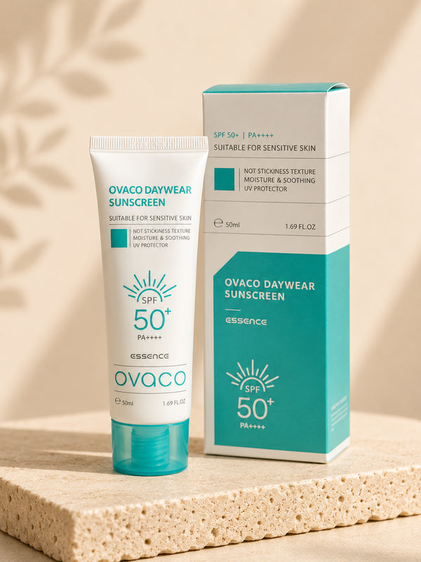 Protector solar OVACO en textura gel con filtros físicos, acción antioxidante, hidratante y calmante que protege la piel frente a los daños medioambientales