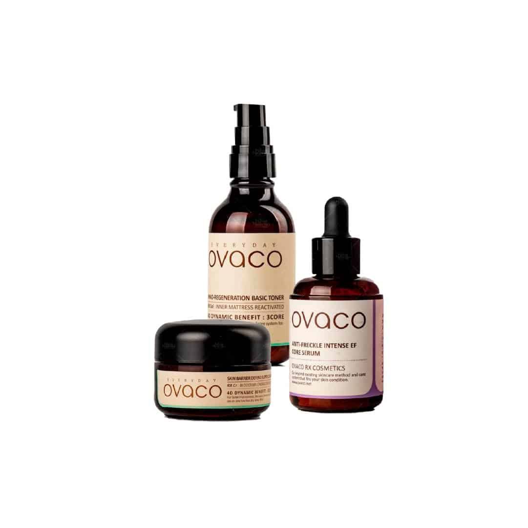 pack de productos cosmética antimanchas para la piel que incluye un tónico antimanchas, un serum antimanchas y una crema antimanchas